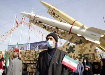 אקדמיה לטרור: איראן הופכת סטודנטים תמימים לסוכני המשטר בעולם