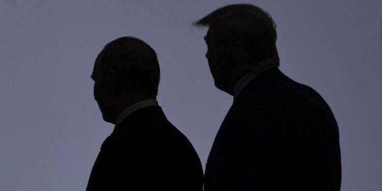 טראמפ ופוטין, 2019. צילום: AFP סוכן קג"ב: הקשר הרוסי של טראמפ מתקיים כבר 40 שנה