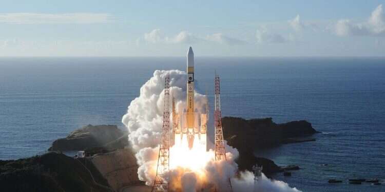 שיגור חללית ביולי 2020. צילום: AFP עשו היסטוריה: גשושית אמירותית הגיעה למאדים