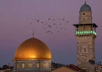 לכל איש יש שם שנתנו לו חטאיו