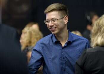 עורך החדשות בוואלה: "היו מקרים שסרבנו לבקשות ואז התחילו הלחצים"