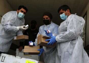 מקורבים, עיתונאים ובני משפחה: קומבינת החיסונים של אבו מאזן