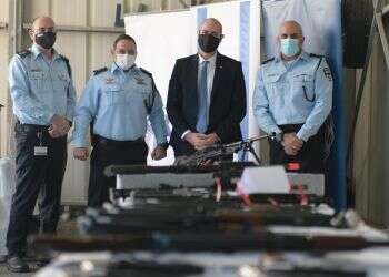 27 חשודים נעצרו: נחשפה רשת מכירת נשק גנוב