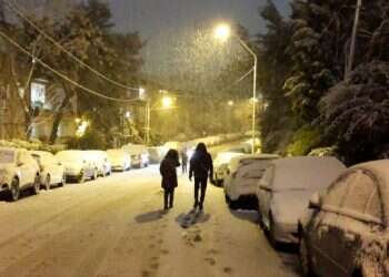 מצפה רמון, ירושלים ובגולן: צפו בשלג ברחבי הארץ