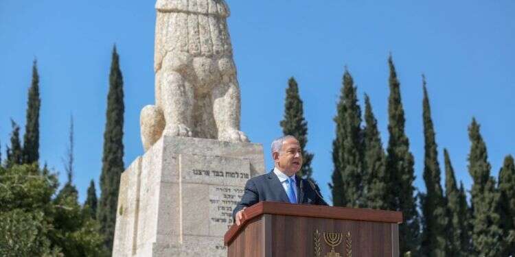 הקרב על תל־חי: נתניהו הגיע לטקס, ריבלין החרים