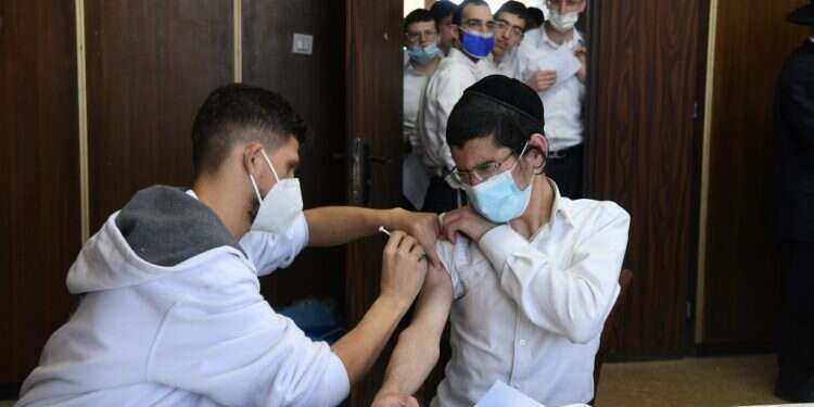 כנגד ארבעה בנים דיברו מכחישי הקורונה