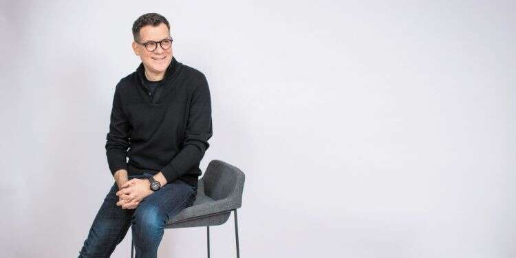 תומר סגיס. צילום: אריק סולטן "נותרתי עם תחושת החמצה אדירה שלא זכיתי לראיין את נעמי שמר"