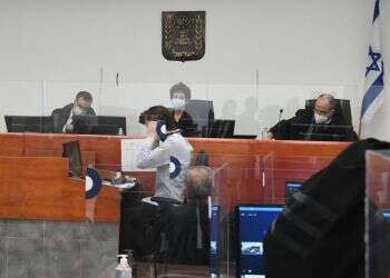 עו"ד של אלוביץ': "נראה כאילו מישהו יושב וצוחק עלינו"