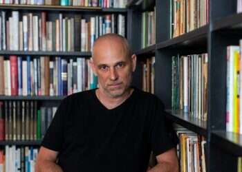 "התקינות הפוליטית מחזירה את הגזענות בדלת האחורית"