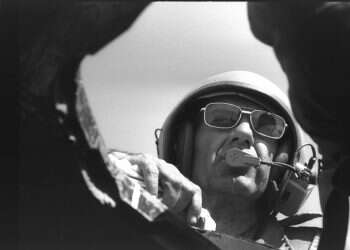 הדרך המחויכת למחוזות המוות והחידלון