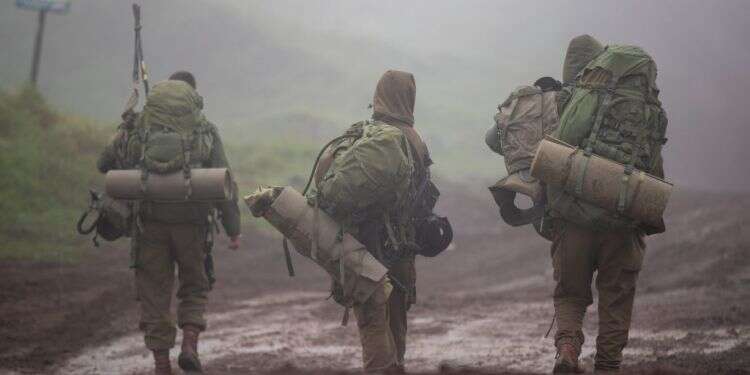 חיילים בגבול ישראל סוריה. צילום: EPA