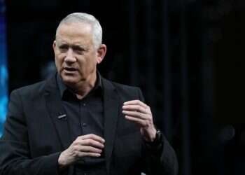 מהקומוניזם ועד כחול לבן: השמאל לא תמיד רוצה לעזור לחלשים