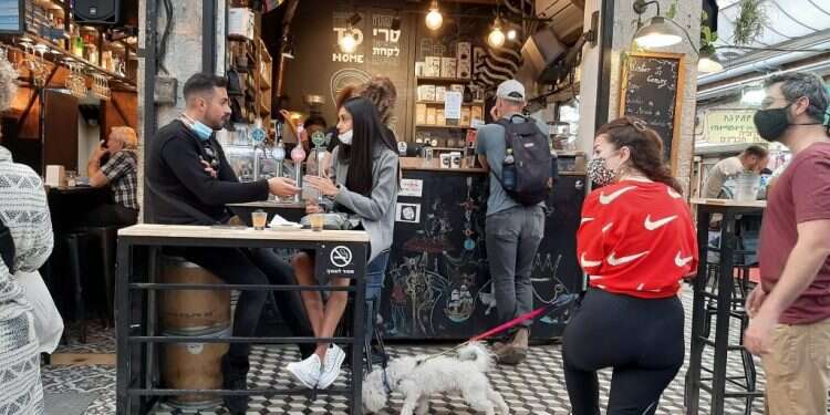 מחנה יהודה. צילום: בתאל קולמן