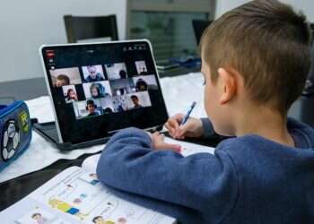 שכחו אותם בבית: אסור להתעלם מהילדים המבודדים