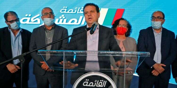 משחק חדש: פירוק הרשימה המשותפת טרף את הקלפים