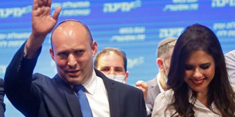 בנט ושקד. צילום: AFP