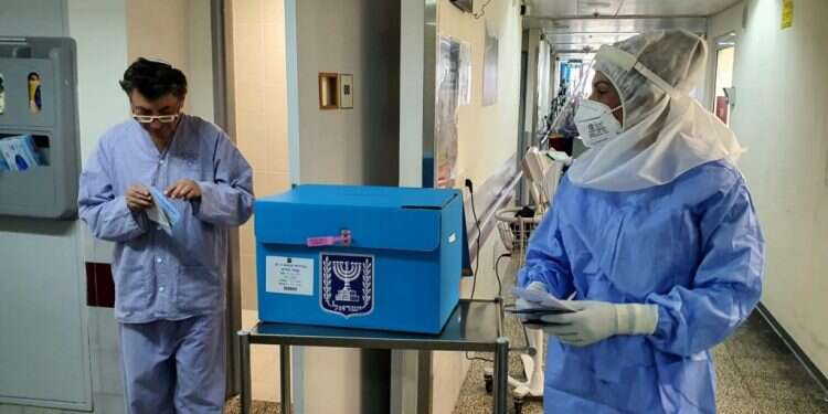 ממוגנים ובוחרים: כך מצביעים החולים במחלקות הקורונה