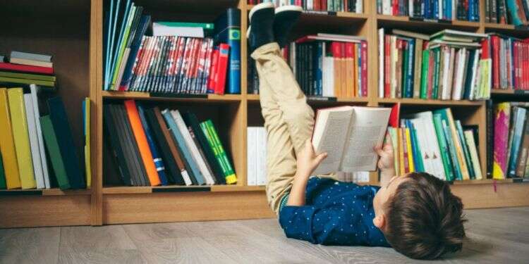 צילום: שאטרסטוק לקרוא ולא לפסוח: עשרה ספרים שכיף לתת ולקבל לפסח