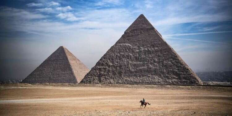 הפירדמדות במצרים. צילום: AFP לשונות גאולה: המילים והמושגים שנולדו מההגדה