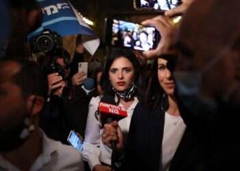 בנט שיחק משחק פוליטי ציני והתפרק מנכסיו האידאולוגיים