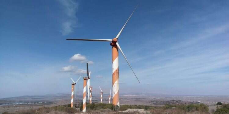 טורבינות ברמת הגולן. צילום: רינה נקונצ'ני חול המועד פסח: עדיין מחפשים מה לעשות?