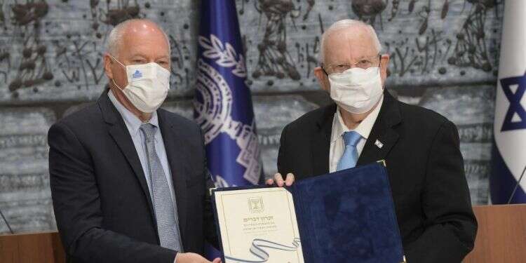 הליכוד לנשיא: פעל לפי המסורת, לא החוק