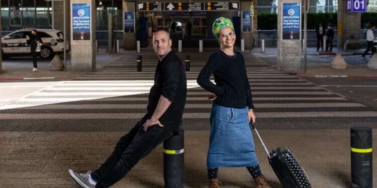 יעל שבח ויותם זמרי. צילום: אבישג שאר ישוב על קורונה, טוויטר וחומוס: יעל שבח ויותם זמרי חוזרים לחיים