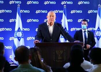 משחק הכיסאות: כדאי שכחול לבן יהיו חלק בממשלת נתניהו