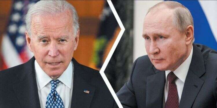 פוטין וביידן. צילומים: AFP ,EPA לאחר הערכת מצב: ישראל החריפה את אזהרת המסע לאוקראינה