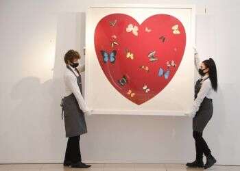 שגרה אוהבת. צילום: EPA לאהוב גם ביומיום, לא רק בעיתות משבר