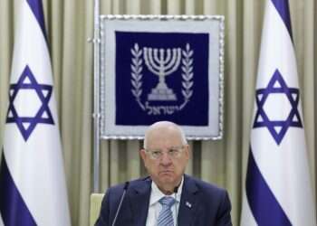 כמי שכפאו שד: ריבלין הטיל את המנדט על נתניהו