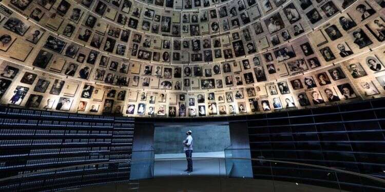 צפו בשידור: העצרת המרכזית בהשתתפות נשיא המדינה, ח"כים ואמנים