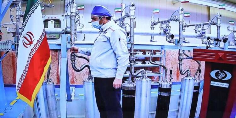 המתקן הגרעיני בנתנז. צילום: AFP התקיפה בנתנז: מכה קשה שמעידה על עצמאות צבאית