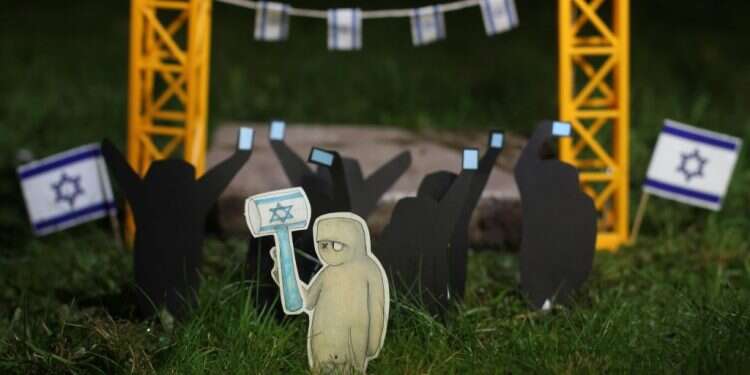 קוונטום של נחמה: למה אני חולה על יום העצמאות