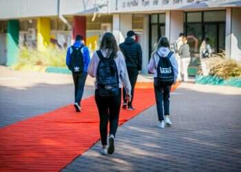 בעקבות הקורונה: זינוק במספר תלמידי התיכון הלומדים באקדמיה