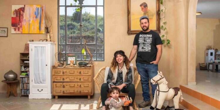 "בלילה, עם האורות משכם, זה נראה שאנחנו גרים מעל מנהטן"