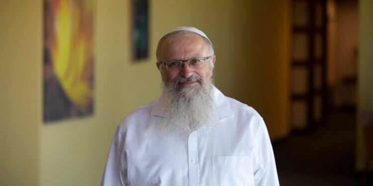 הרב שמואל אליהו. צילום: מישל דוט קום
 מה חושבים רבני הציונות הדתית על שת"פ אפשרי עם רע"ם?