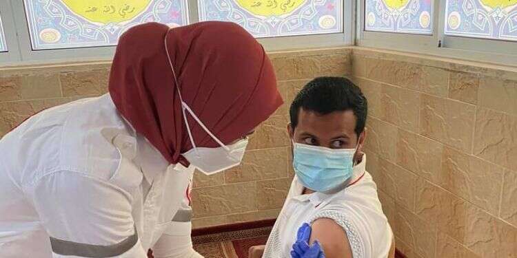 מתחם חיסונים ברהט. צילום: מאזן אבו־ציאם מחט דרומית: בחברה הבדואית מעודדים את האוכלוסייה להתחסן