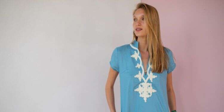 לובשים כחול לבן: פריטים לחג בצבעים הכי נכונים