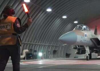 מבצע ב-45 דקות: 160 מטוסים ירו בו זמנית  לעבר 150 מטרות