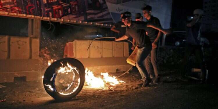 התפרעויות במהלך מבצע שומר החומות. צילום: AFP יום ירושלים בפתח: מהומות צפויות ברחבי העיר