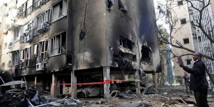 עלות המלחמה עד כה, מבית ומחוץ: כמיליארד שקל