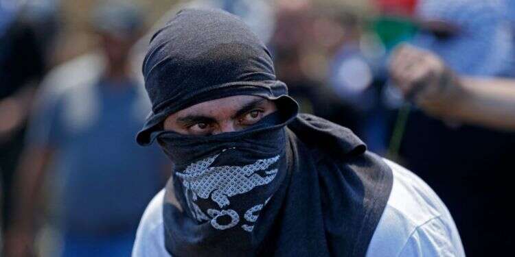 "סימני שאלה קשים": בימין זועמים על המו"מ המדווח עם חמאס