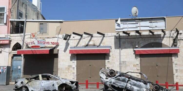 מדינה תחת אש: כשאין משילות, הסדקים מתרחבים והלבה פורצת