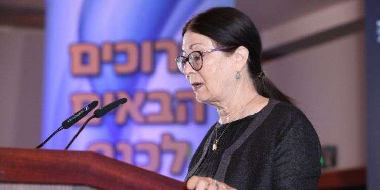 אסתר חיות: חתירה תחת לגיטימיות בתי המשפט חותרת תחת עיקרון שלטון החוק