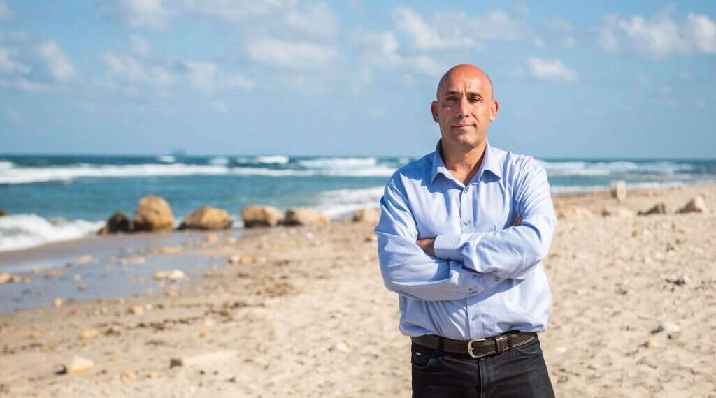 כשיוצרים מציאות שקושרת לצה צבע כתום: כך שתיקת צה"ל לפני ההתנתקות הובילה להתחמשות חמאס