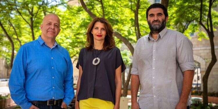 מימין: דודו עוזיאל, אילנית מלכיאור ואיציק עוזר. צילום: אוליבייה פיטוסי, פלאש 90 הקטר לא עוצר: כך הופכת ירושלים לעיר הייטק ותחבורה מתקדמת