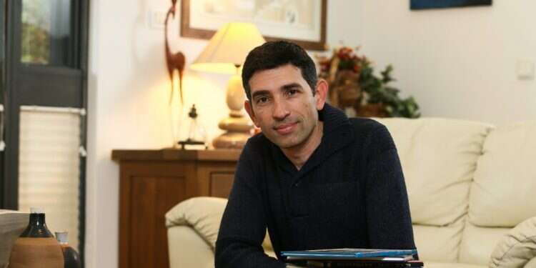 שי צ'רקה צילום: עודד קרני "כשהגיע המשבר של ההתנתקות אמרתי לעצמי שאני לא מוכן לוותר"