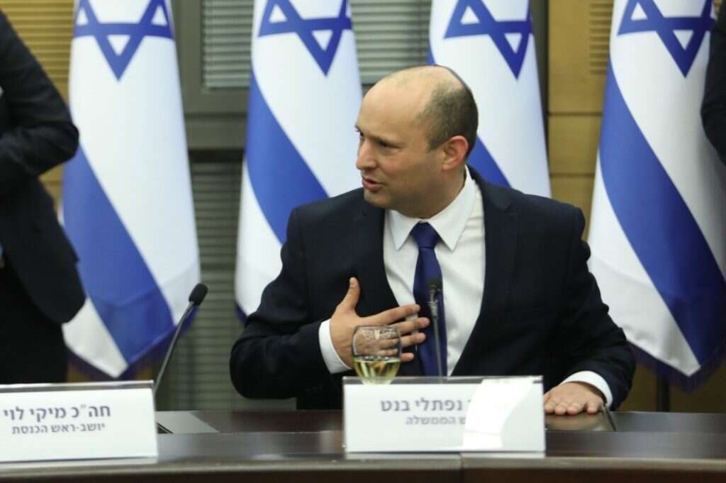 נפתלי בנט בישיבת הממשלה הראשונה. צילום: דני שם טוב, דוברות הכנסת