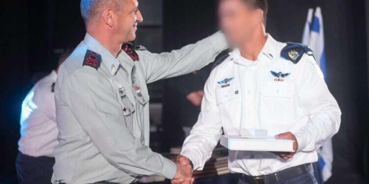 הרמטכ״ל העניק צל"ש לשייטת 13 ולארבעה מלוחמי היחידה